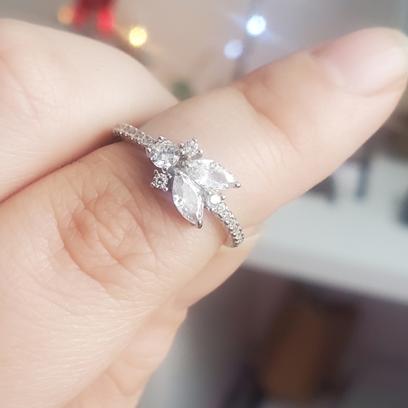 Charmed aroma sterling silver angel ring - Picture 2 of 4